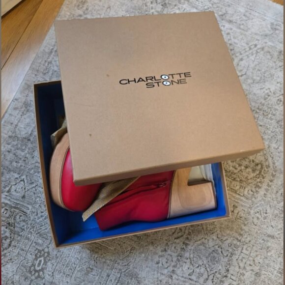 Charlotte Stone leather booties 9 - Picture 2 of 4